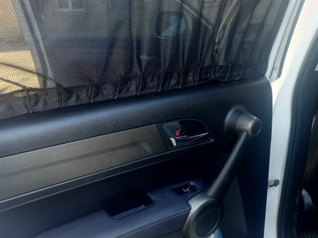 Белый Хонда СРВ, объемом двигателя 2.2 л и пробегом 240 тыс. км за 13600 $, фото 5 на Automoto.ua