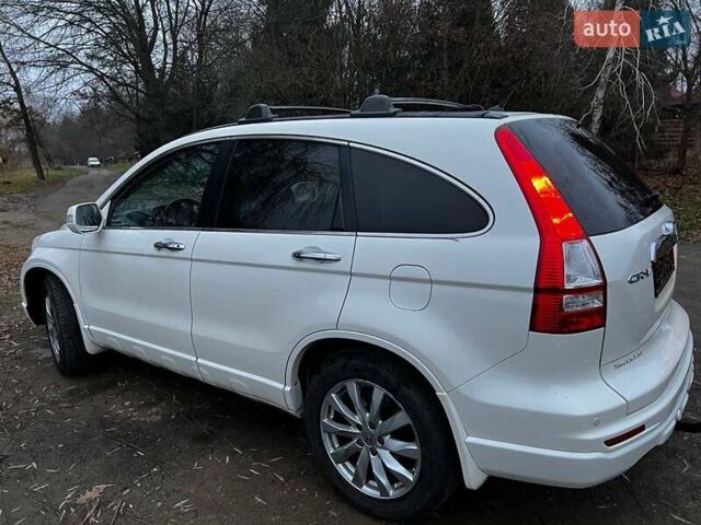 Белый Хонда СРВ, объемом двигателя 2.2 л и пробегом 198 тыс. км за 13999 $, фото 2 на Automoto.ua