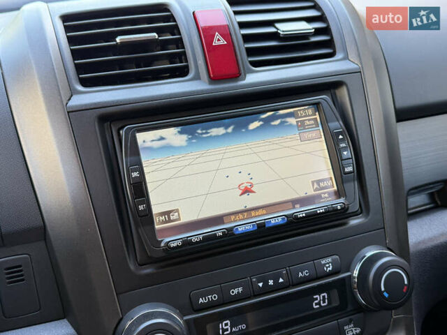 Белый Хонда СРВ, объемом двигателя 2.2 л и пробегом 219 тыс. км за 13691 $, фото 28 на Automoto.ua