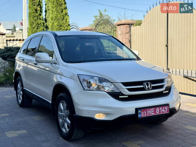 Белый Хонда СРВ, объемом двигателя 2.2 л и пробегом 219 тыс. км за 13691 $, фото 12 на Automoto.ua
