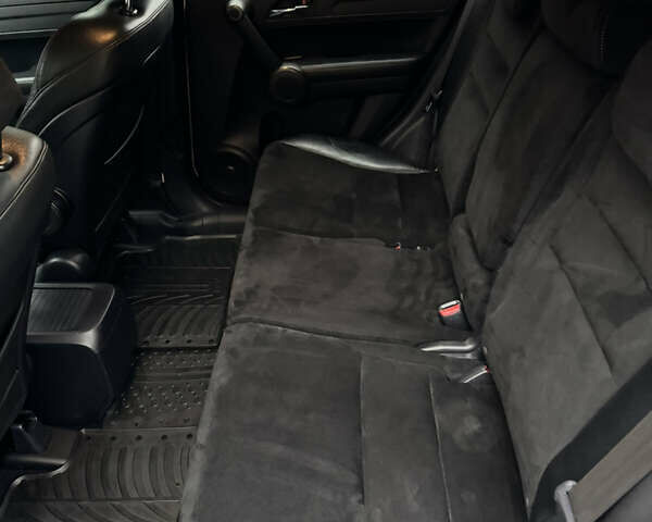 Белый Хонда СРВ, объемом двигателя 0 л и пробегом 155 тыс. км за 15000 $, фото 9 на Automoto.ua