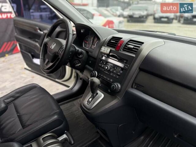 Белый Хонда СРВ, объемом двигателя 2 л и пробегом 214 тыс. км за 11999 $, фото 21 на Automoto.ua