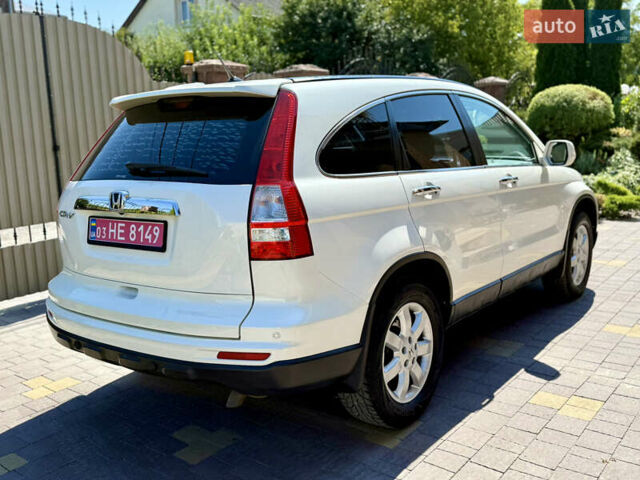 Белый Хонда СРВ, объемом двигателя 2.2 л и пробегом 219 тыс. км за 13691 $, фото 11 на Automoto.ua