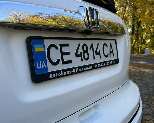Белый Хонда СРВ, объемом двигателя 2.2 л и пробегом 330 тыс. км за 14300 $, фото 8 на Automoto.ua