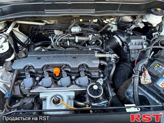 Белый Хонда СРВ, объемом двигателя 2 л и пробегом 170 тыс. км за 11980 $, фото 8 на Automoto.ua