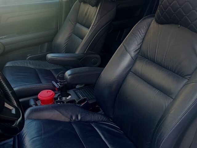 Белый Хонда СРВ, объемом двигателя 2.2 л и пробегом 240 тыс. км за 13600 $, фото 7 на Automoto.ua