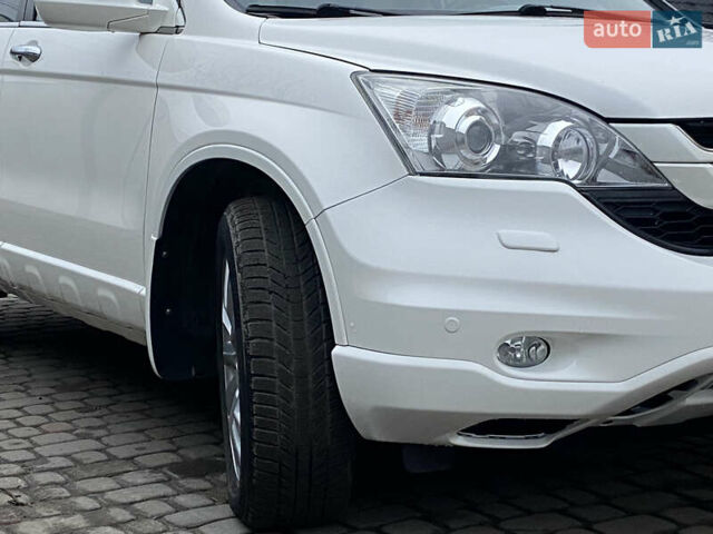 Белый Хонда СРВ, объемом двигателя 2.2 л и пробегом 185 тыс. км за 14200 $, фото 16 на Automoto.ua