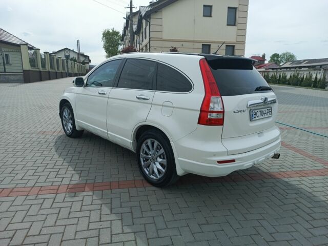 Белый Хонда СРВ, объемом двигателя 2.2 л и пробегом 240 тыс. км за 13600 $, фото 2 на Automoto.ua