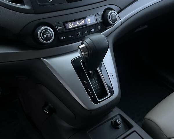 Белый Хонда СРВ, объемом двигателя 2.35 л и пробегом 113 тыс. км за 17200 $, фото 47 на Automoto.ua