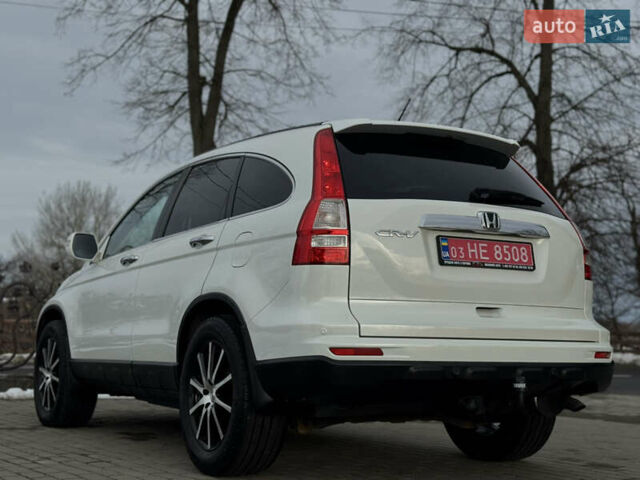 Белый Хонда СРВ, объемом двигателя 2.2 л и пробегом 177 тыс. км за 15500 $, фото 25 на Automoto.ua