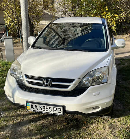 Белый Хонда СРВ, объемом двигателя 2 л и пробегом 128 тыс. км за 15000 $, фото 9 на Automoto.ua