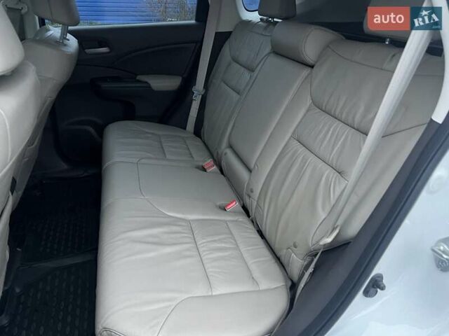 Белый Хонда СРВ, объемом двигателя 2.35 л и пробегом 113 тыс. км за 17200 $, фото 37 на Automoto.ua