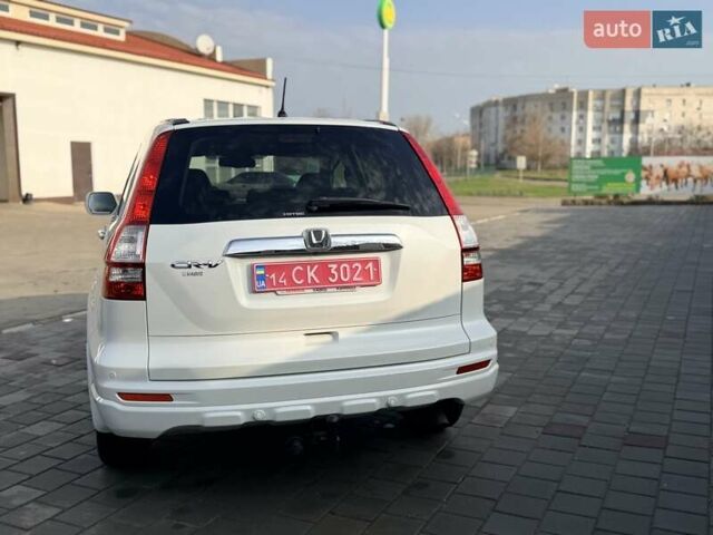 Белый Хонда СРВ, объемом двигателя 2.2 л и пробегом 195 тыс. км за 15800 $, фото 16 на Automoto.ua