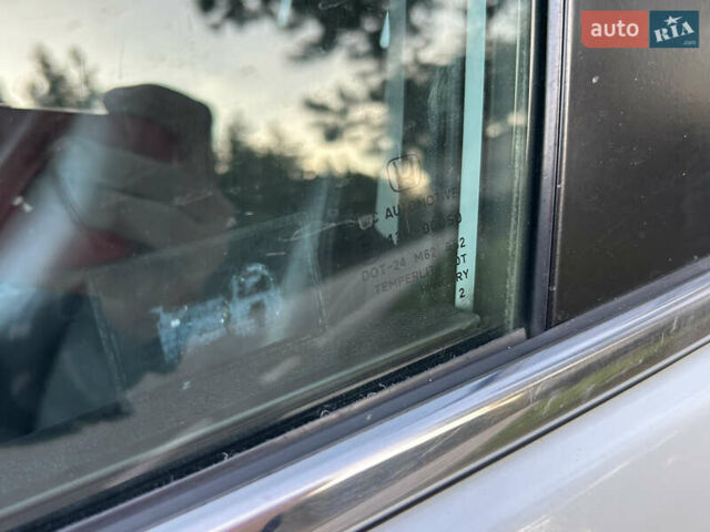 Белый Хонда СРВ, объемом двигателя 2 л и пробегом 280 тыс. км за 11999 $, фото 17 на Automoto.ua