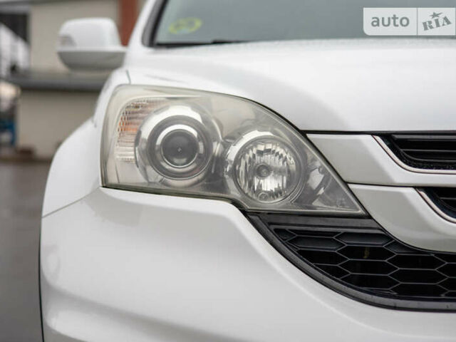 Белый Хонда СРВ, объемом двигателя 2.2 л и пробегом 207 тыс. км за 13900 $, фото 6 на Automoto.ua
