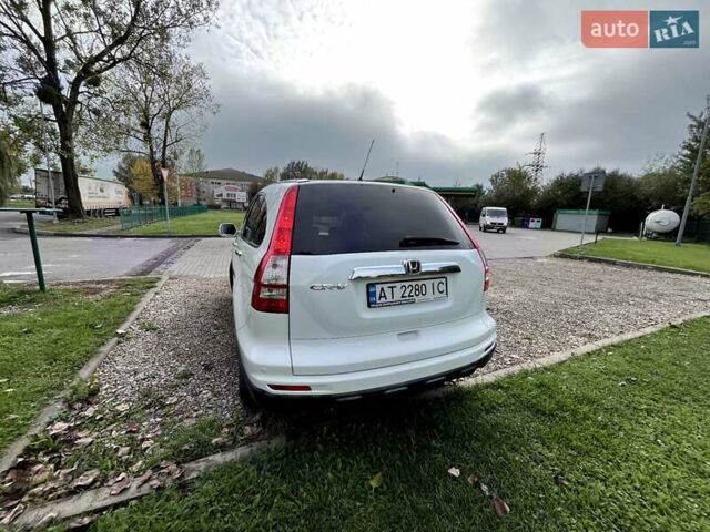 Белый Хонда СРВ, объемом двигателя 2.2 л и пробегом 212 тыс. км за 12500 $, фото 4 на Automoto.ua