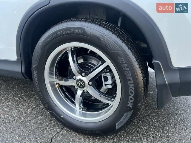 Белый Хонда СРВ, объемом двигателя 2.35 л и пробегом 113 тыс. км за 17200 $, фото 17 на Automoto.ua