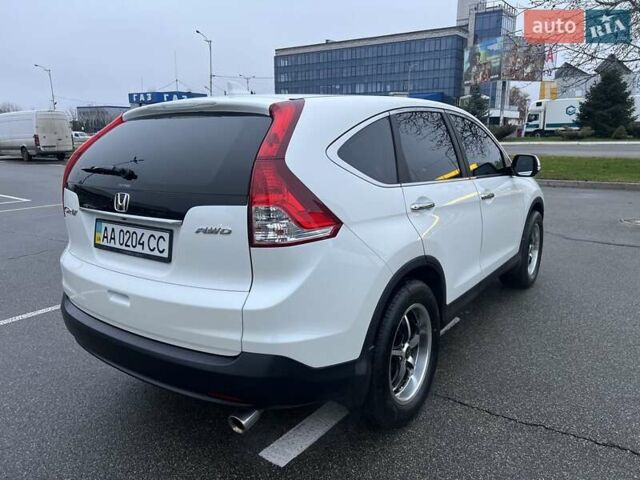 Белый Хонда СРВ, объемом двигателя 2.35 л и пробегом 113 тыс. км за 17200 $, фото 58 на Automoto.ua