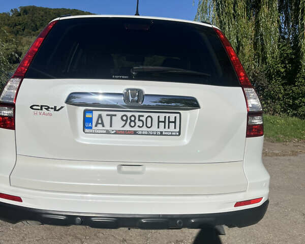 Белый Хонда СРВ, объемом двигателя 2.2 л и пробегом 195 тыс. км за 13500 $, фото 5 на Automoto.ua