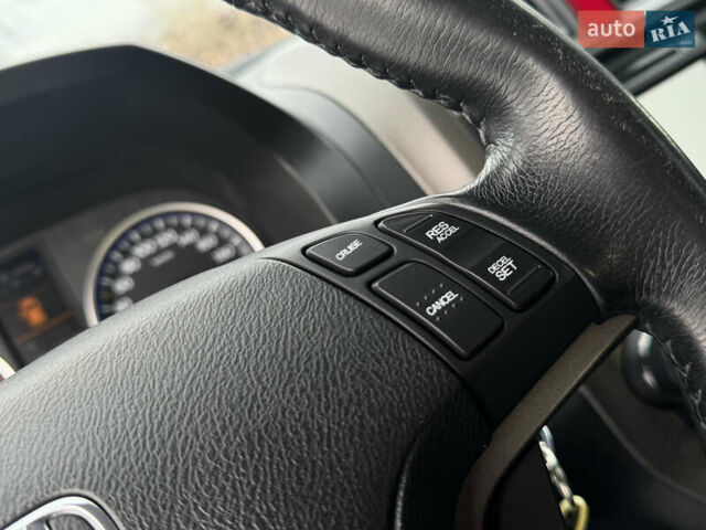 Белый Хонда СРВ, объемом двигателя 2.2 л и пробегом 177 тыс. км за 15500 $, фото 40 на Automoto.ua