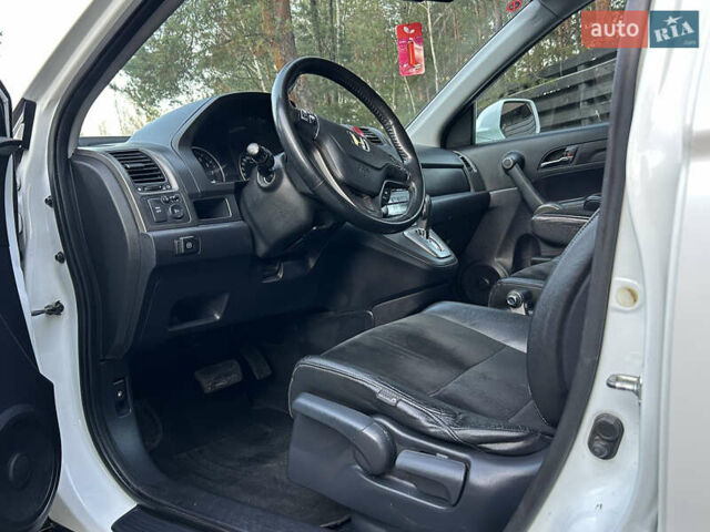 Белый Хонда СРВ, объемом двигателя 2 л и пробегом 280 тыс. км за 11999 $, фото 29 на Automoto.ua