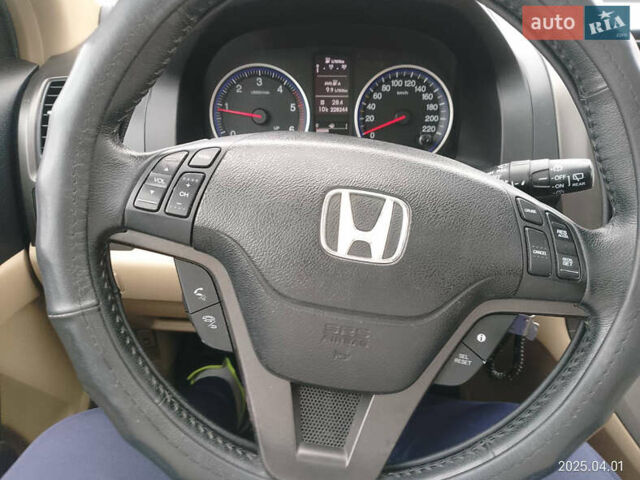 Белый Хонда СРВ, объемом двигателя 2.2 л и пробегом 228 тыс. км за 13300 $, фото 14 на Automoto.ua