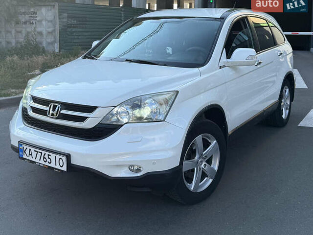 Белый Хонда СРВ, объемом двигателя 2.2 л и пробегом 276 тыс. км за 12200 $, фото 4 на Automoto.ua