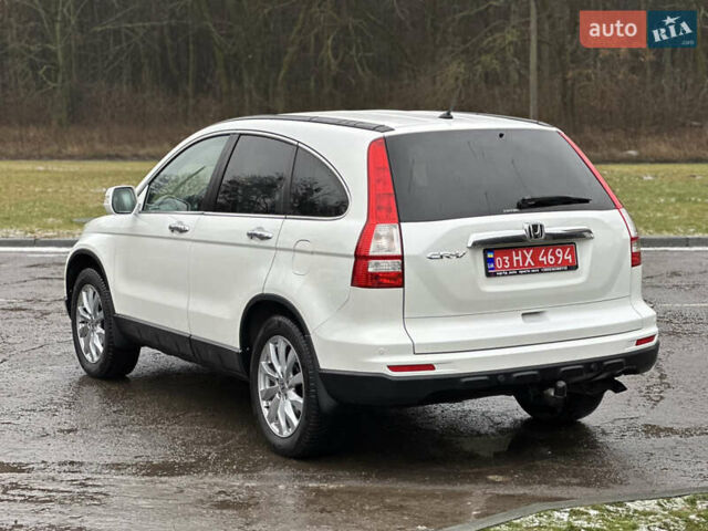 Белый Хонда СРВ, объемом двигателя 2.2 л и пробегом 227 тыс. км за 13800 $, фото 4 на Automoto.ua
