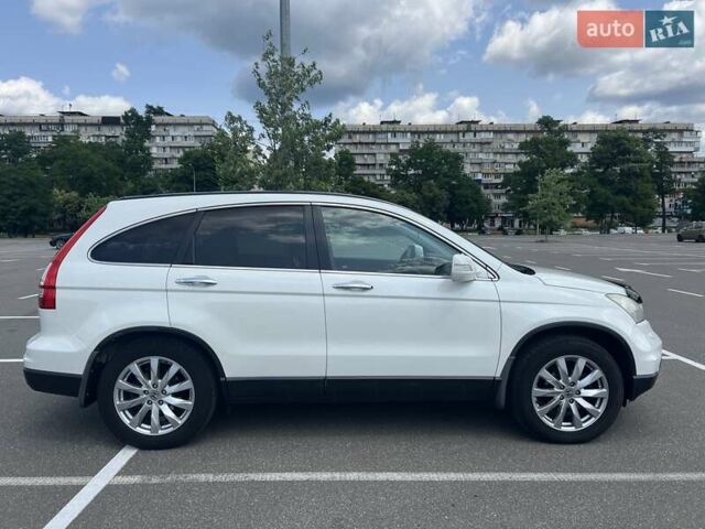 Белый Хонда СРВ, объемом двигателя 2 л и пробегом 171 тыс. км за 15000 $, фото 9 на Automoto.ua