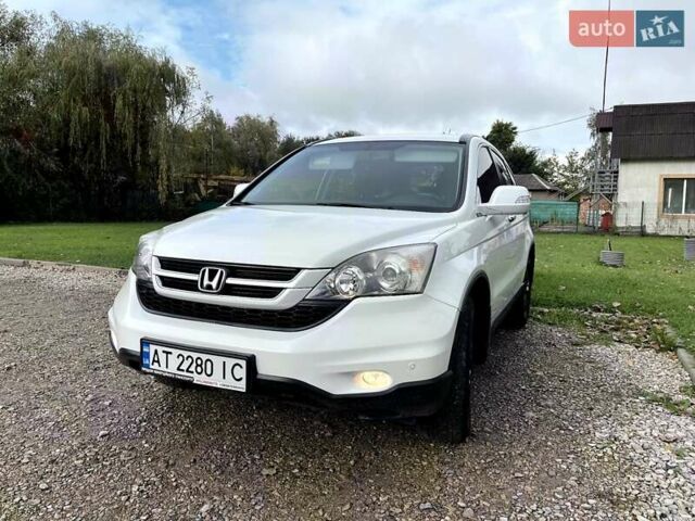 Белый Хонда СРВ, объемом двигателя 2.2 л и пробегом 212 тыс. км за 12500 $, фото 1 на Automoto.ua