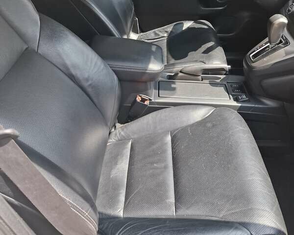 Белый Хонда СРВ, объемом двигателя 2.2 л и пробегом 270 тыс. км за 16500 $, фото 10 на Automoto.ua