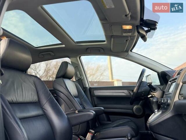 Белый Хонда СРВ, объемом двигателя 2.2 л и пробегом 195 тыс. км за 15800 $, фото 35 на Automoto.ua