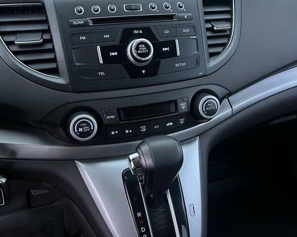 Белый Хонда СРВ, объемом двигателя 2.35 л и пробегом 113 тыс. км за 17200 $, фото 45 на Automoto.ua