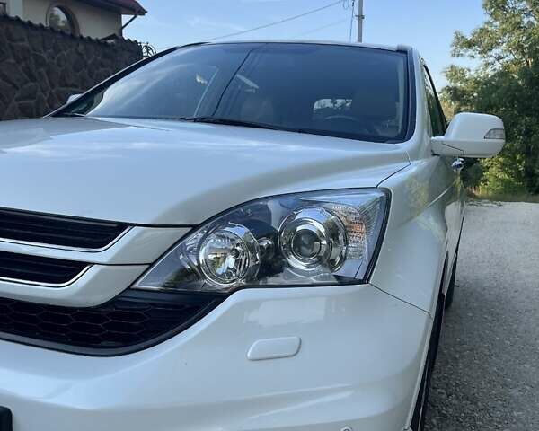 Белый Хонда СРВ, объемом двигателя 2.2 л и пробегом 222 тыс. км за 18600 $, фото 12 на Automoto.ua