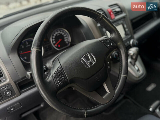 Белый Хонда СРВ, объемом двигателя 2.2 л и пробегом 177 тыс. км за 15500 $, фото 39 на Automoto.ua