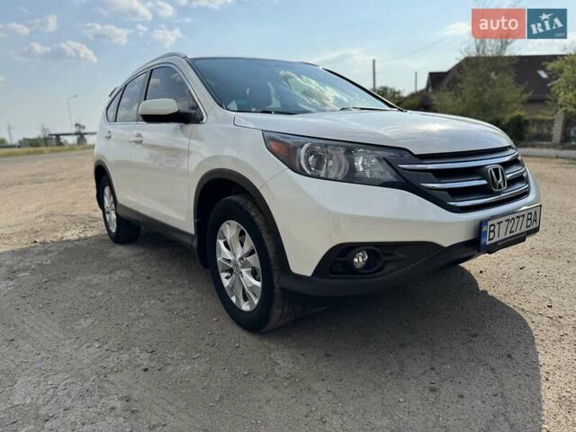 Белый Хонда СРВ, объемом двигателя 2.35 л и пробегом 182 тыс. км за 17000 $, фото 1 на Automoto.ua