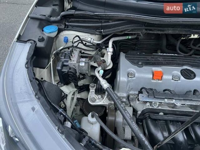 Белый Хонда СРВ, объемом двигателя 2.35 л и пробегом 113 тыс. км за 17200 $, фото 52 на Automoto.ua