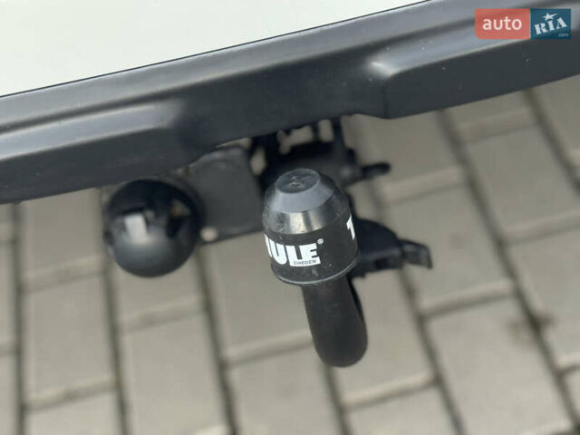 Белый Хонда СРВ, объемом двигателя 2.2 л и пробегом 177 тыс. км за 15500 $, фото 19 на Automoto.ua