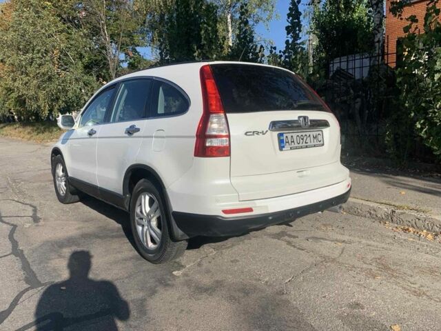 Белый Хонда СРВ, объемом двигателя 2 л и пробегом 165 тыс. км за 11700 $, фото 4 на Automoto.ua