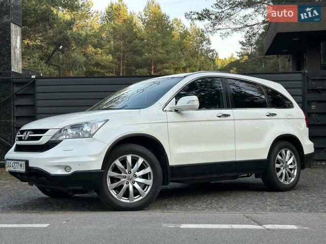 Белый Хонда СРВ, объемом двигателя 2 л и пробегом 280 тыс. км за 11999 $, фото 2 на Automoto.ua