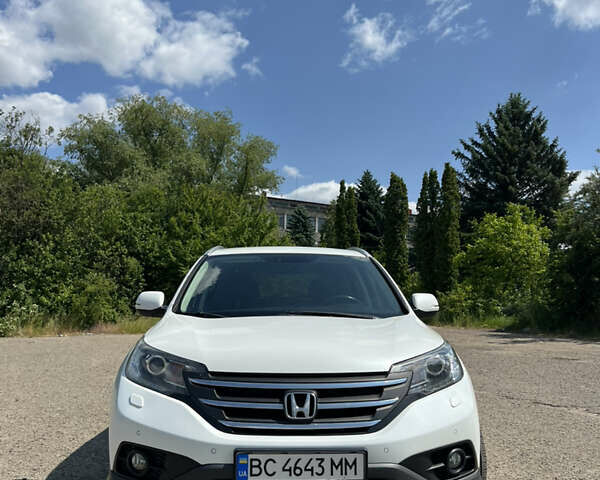 Белый Хонда СРВ, объемом двигателя 2.2 л и пробегом 207 тыс. км за 16900 $, фото 1 на Automoto.ua