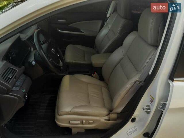 Белый Хонда СРВ, объемом двигателя 2.35 л и пробегом 108 тыс. км за 18600 $, фото 7 на Automoto.ua