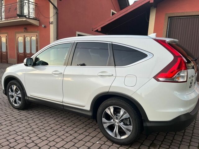 Белый Хонда СРВ, объемом двигателя 2 л и пробегом 121 тыс. км за 7500 $, фото 5 на Automoto.ua