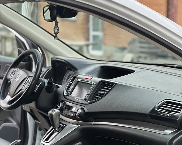 Білий Хонда СРВ, об'ємом двигуна 2.2 л та пробігом 181 тис. км за 20300 $, фото 18 на Automoto.ua