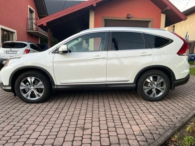 Белый Хонда СРВ, объемом двигателя 2 л и пробегом 121 тыс. км за 7500 $, фото 3 на Automoto.ua