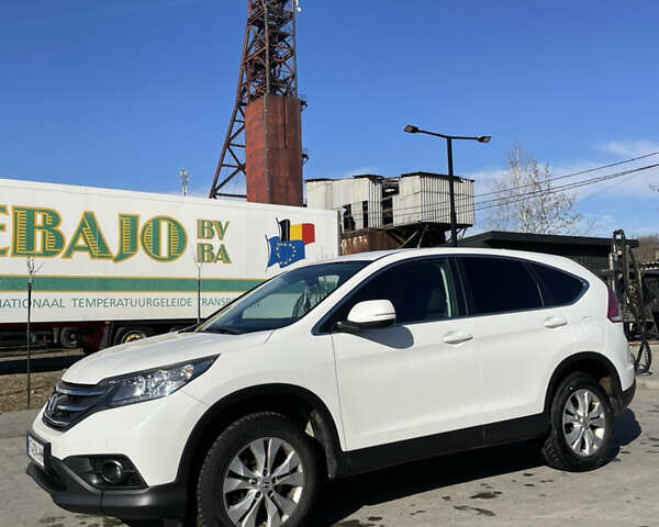 Белый Хонда СРВ, объемом двигателя 2.2 л и пробегом 130 тыс. км за 17300 $, фото 6 на Automoto.ua