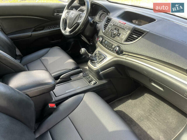 Белый Хонда СРВ, объемом двигателя 2.2 л и пробегом 250 тыс. км за 18799 $, фото 49 на Automoto.ua