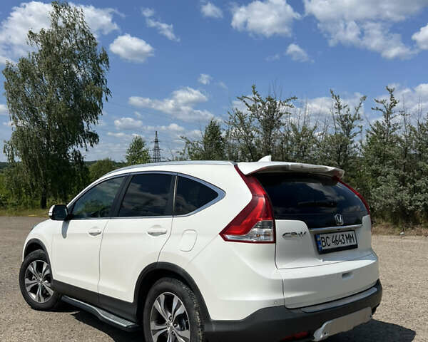 Белый Хонда СРВ, объемом двигателя 2.2 л и пробегом 207 тыс. км за 16900 $, фото 4 на Automoto.ua