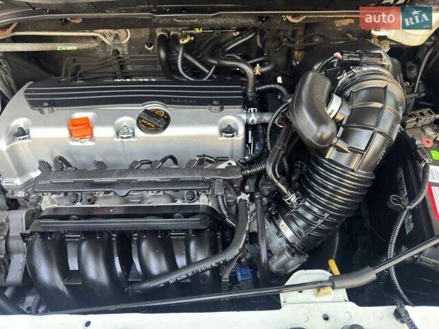 Белый Хонда СРВ, объемом двигателя 2.4 л и пробегом 169 тыс. км за 13980 $, фото 42 на Automoto.ua