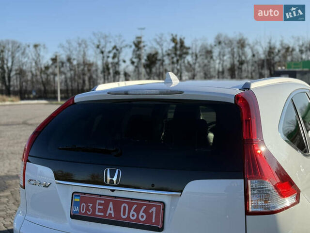 Белый Хонда СРВ, объемом двигателя 2.2 л и пробегом 254 тыс. км за 16950 $, фото 9 на Automoto.ua